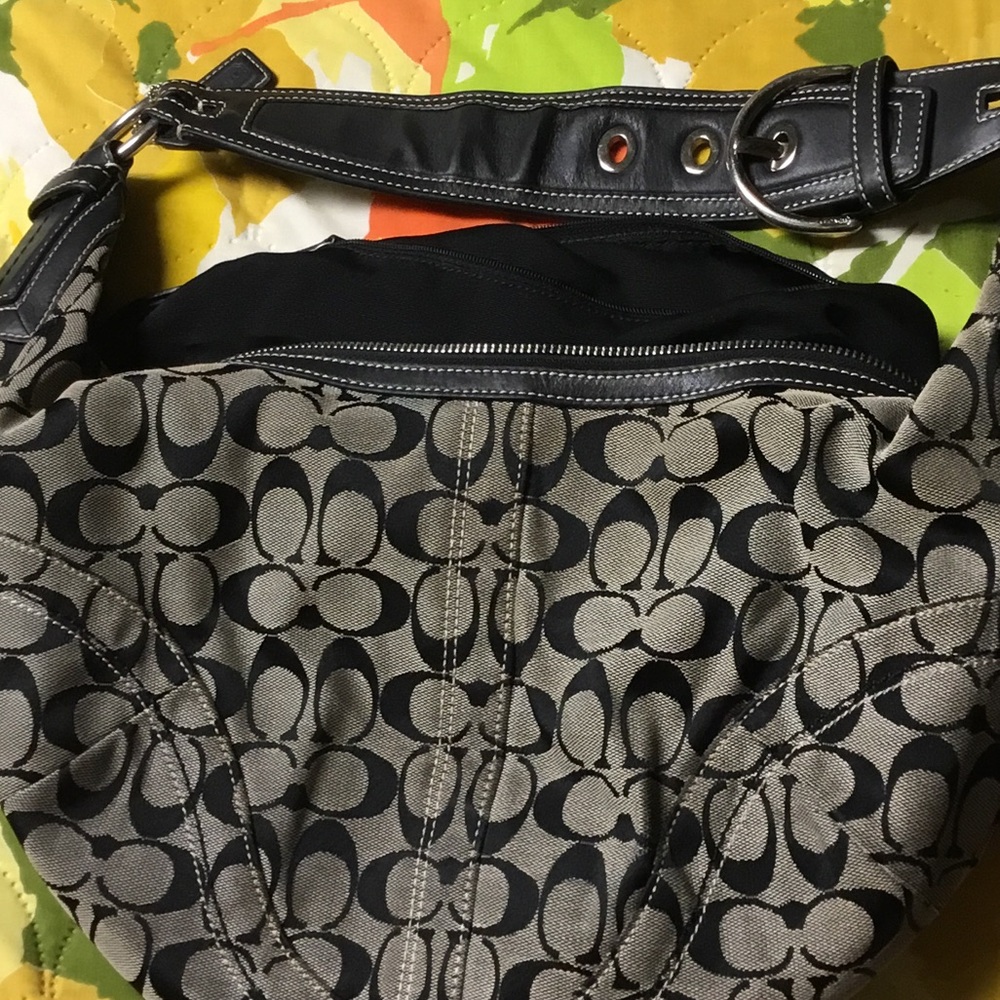Coach Signature Hobo Shoulder Bag - Black & Khaki - Picture 10 of 11